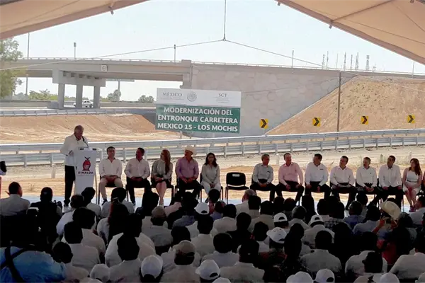 Inauguran El Trébol de Los Mochis Inauguran El Trébol de Los Mochis