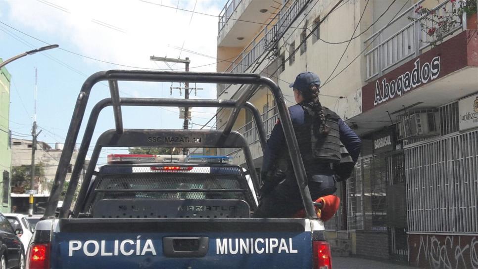 Le cortan la vida a navajazos en Mazatlán