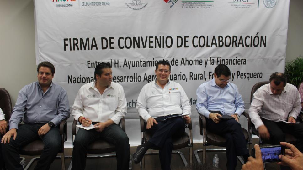 Ahome firma primer convenio con FND