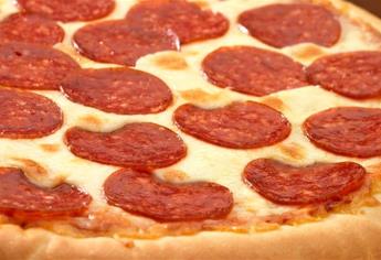 Venta de pizza no ha bajado tras muerte inexplicable de niña: Canirac