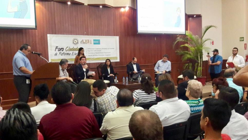 Realizan foro ciudadano de reforma electoral