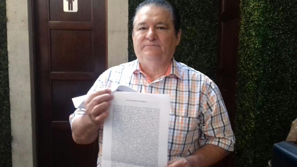 Presenta regidor del PAS de El Fuerte denuncia por amenazas