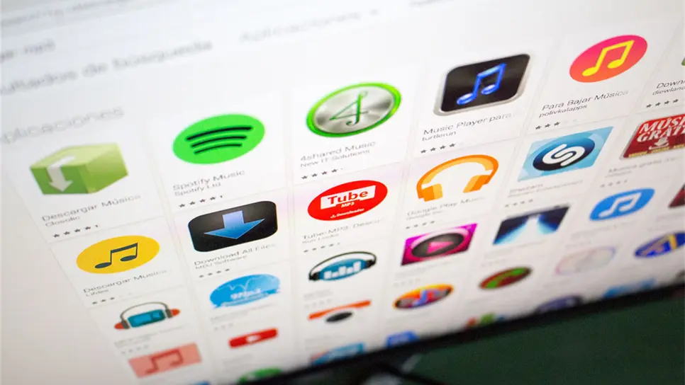 Evitar descargas innecesarias en el celular puede generar gran ahorro