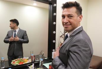 Pablo Ruiz se desnuda en el video de Tu nombre