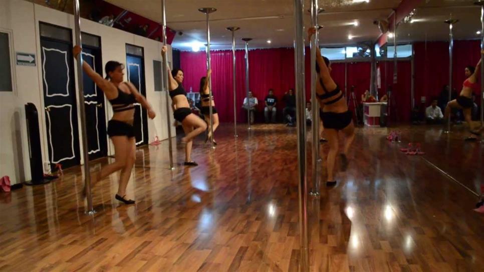 Pole Dance va más allá del ejercicio, la autoestima de la mujer se eleva