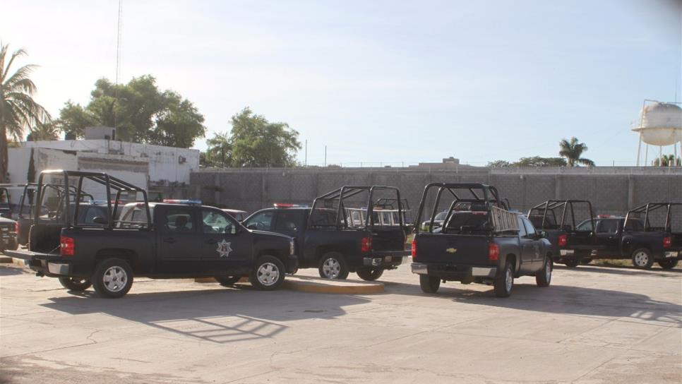 Trasladan a “El Cali” al aeropuerto de Culiacán