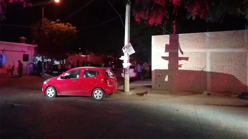 Asesinan a una pareja y resulta herido un menor