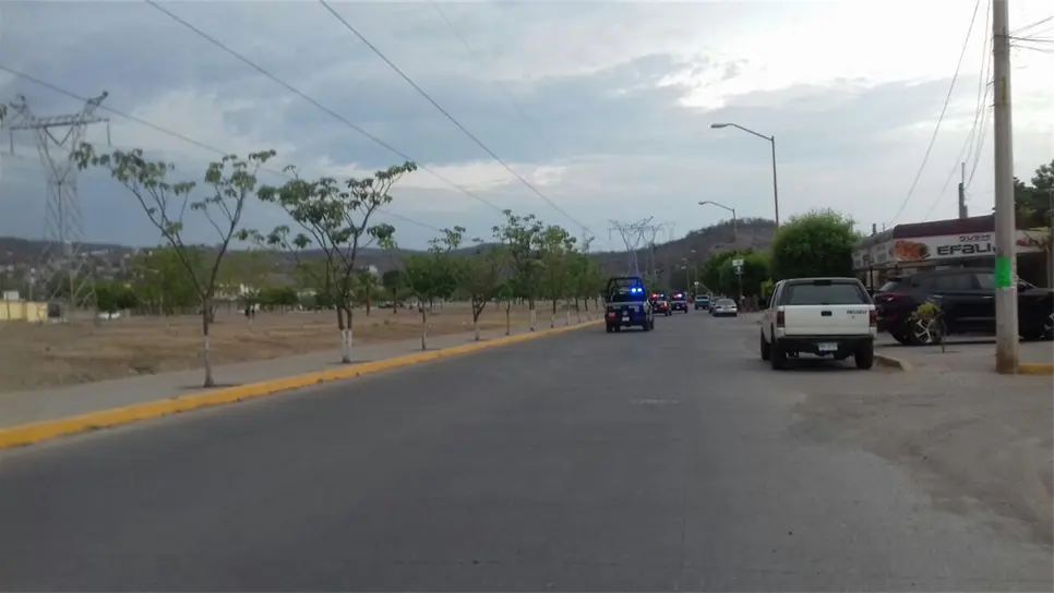 Huye Jesús Valdés de evento ante balacera