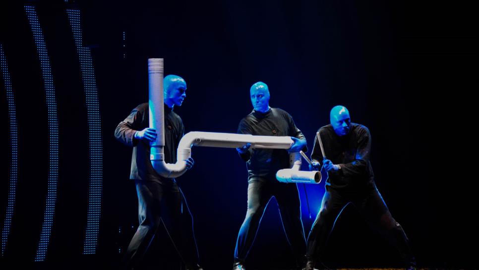 Adquiere Cirque du Soleil a Blue Man Group