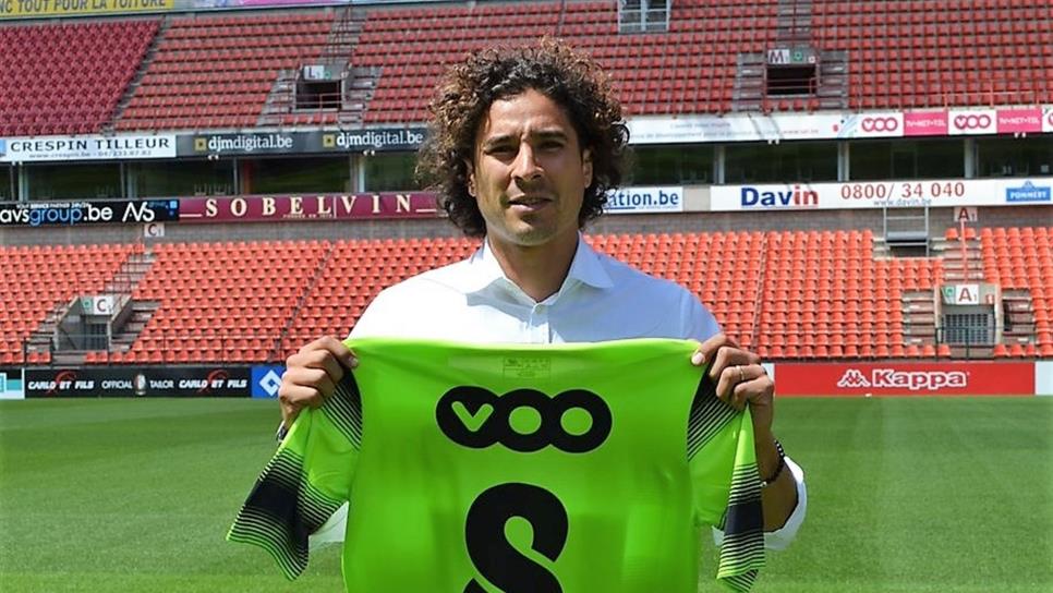 Ochoa portará el 8 en el Standard de Lieja