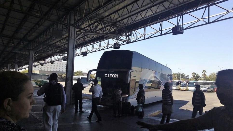 Listos descuentos en transporte para maestros y estudiantes