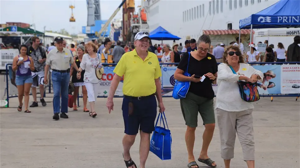 Mantener a la vista equipaje, una de las medidas de seguridad en hoteles