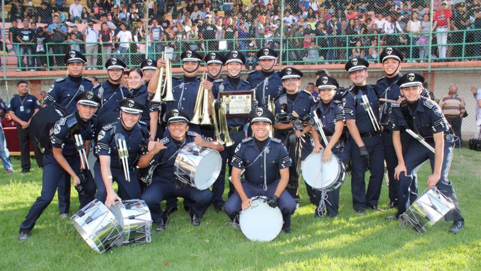 Arrasa Sinaloa en Nacional de Bandas de Guerra