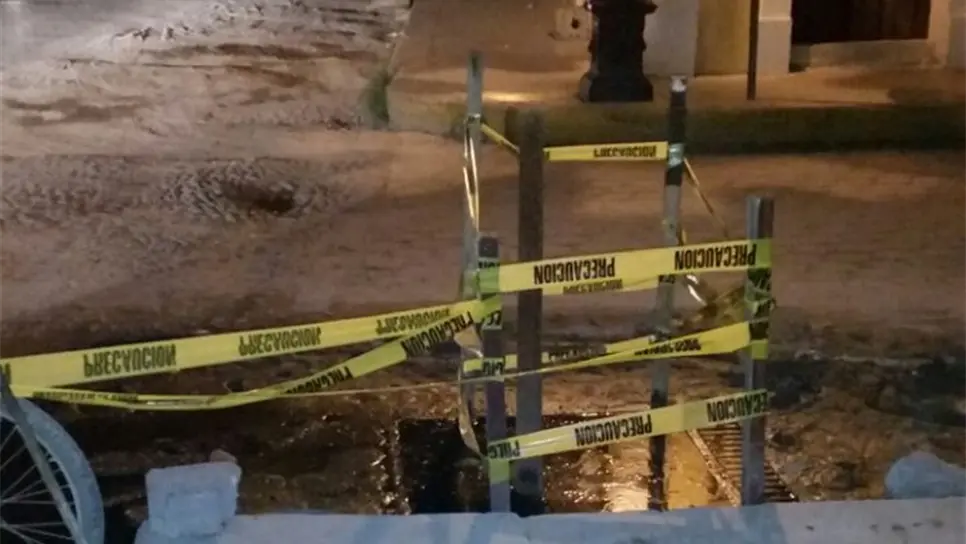 Llevan 4 meses de soportar malos olores de alcantarilla en El Fuerte