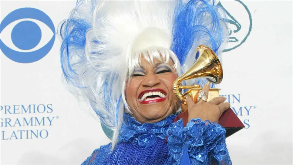 Lanzan tienda en línea de ropa y accesorios de Celia Cruz