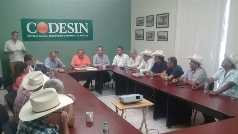 Dan pasos positivos del proyecto de canales de riego de la Picachos: AARP