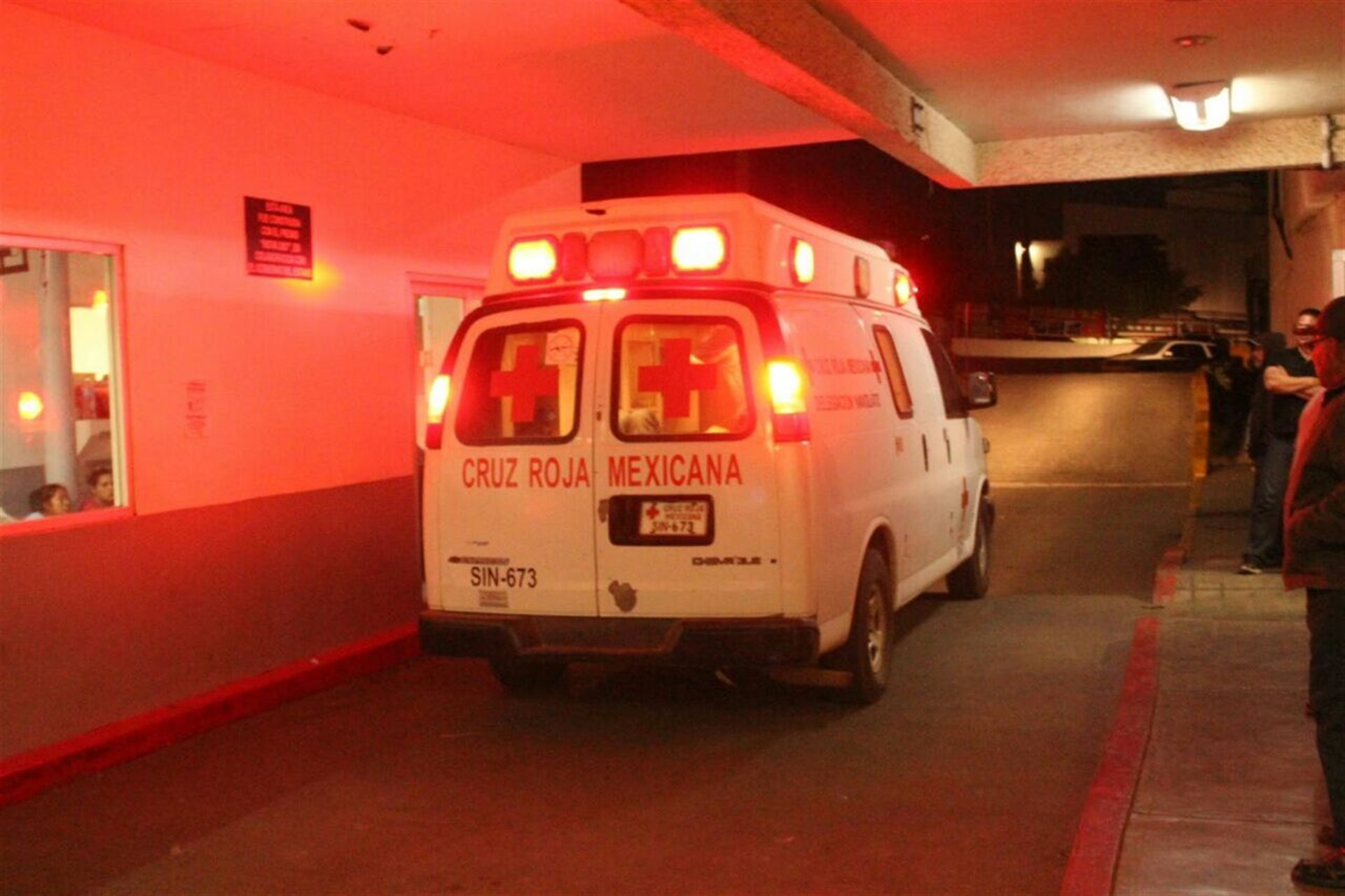 Muere tras caer de un tractor