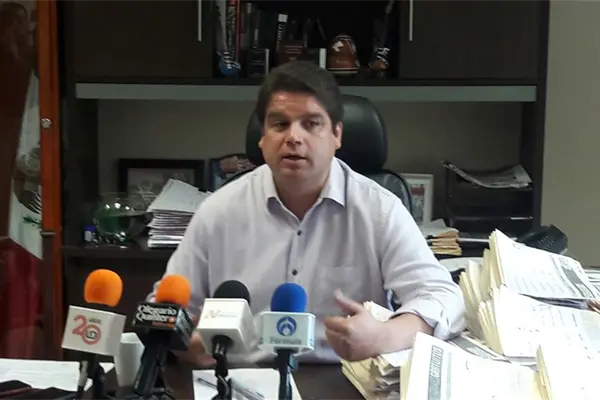 Mantiene Gobierno del Estado una “política de juniors”: Cruz Casto