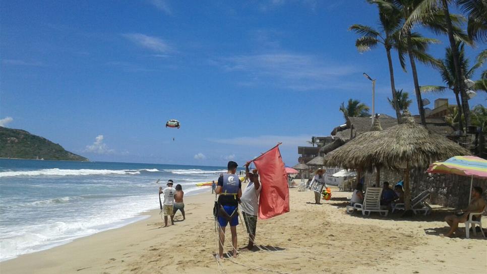 Sectur da seguimiento al tema de seguridad de turistas en playas