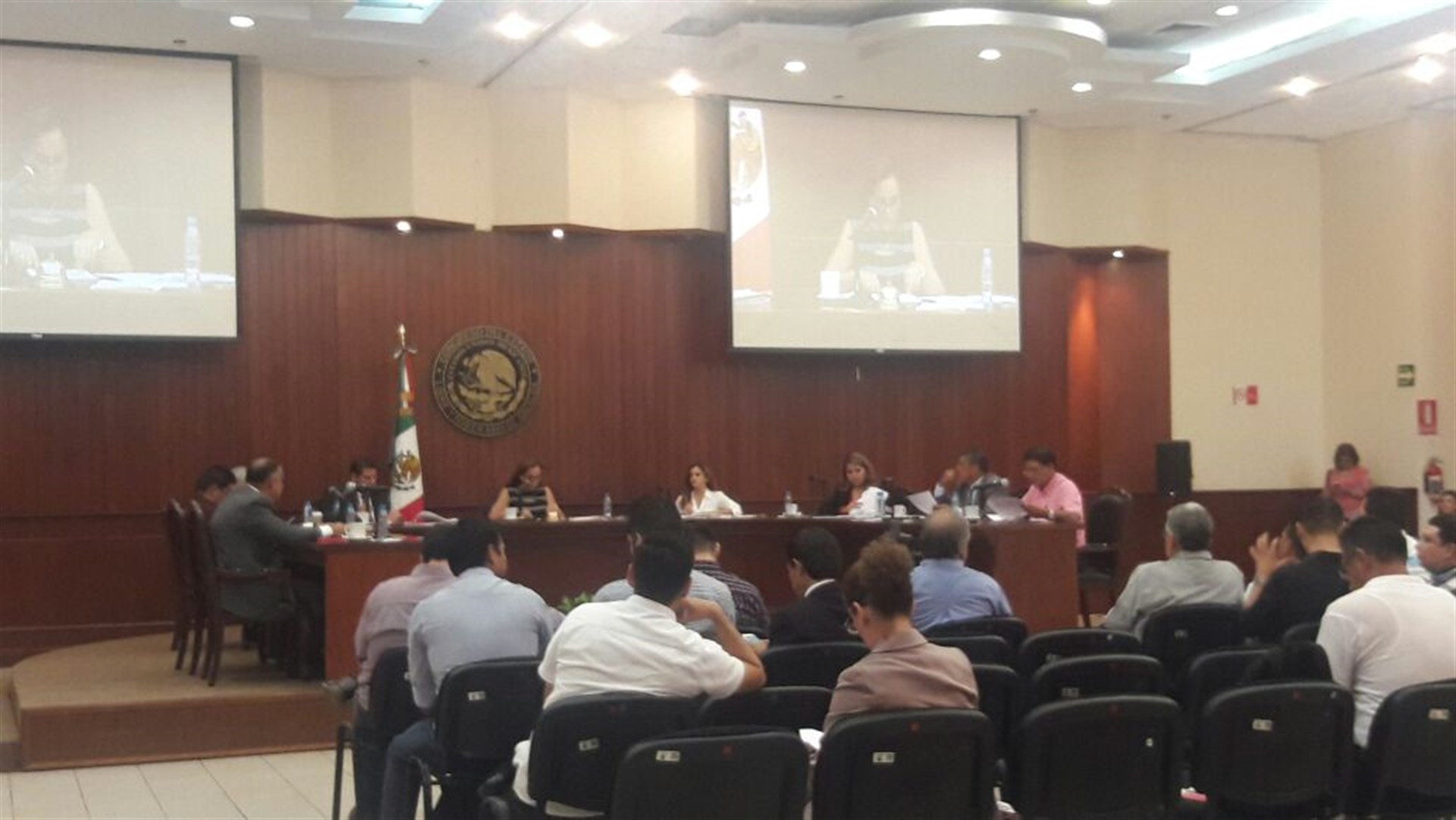 Llama Congreso Local a período extraordinario de sesiones