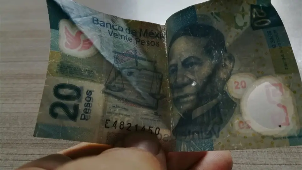 Billete de 20 pesos. FOTO: Iván Rodríguez.