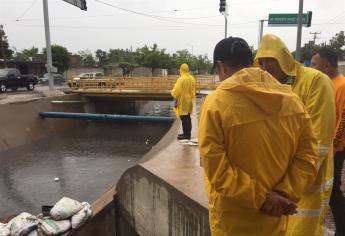 Recorre Álvaro Ruelas obras y zona bajas de la ciudad por Lidia