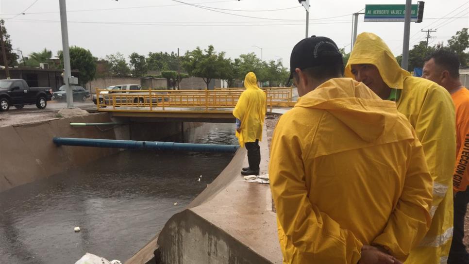 Recorre Álvaro Ruelas obras y zona bajas de la ciudad por Lidia