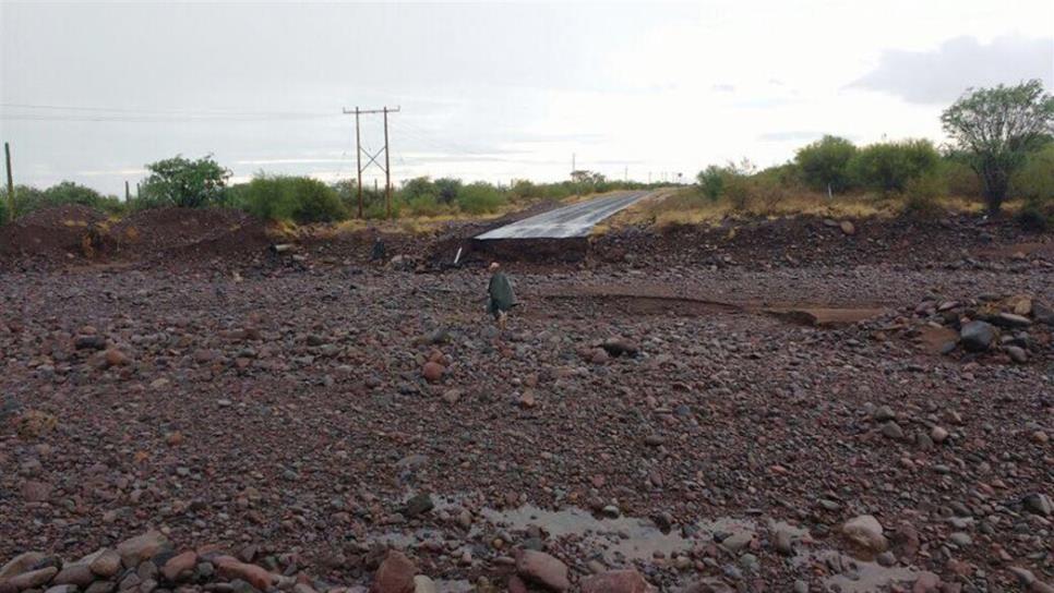 Lluvias provocan cortes carreteros en Mulegé, Baja California Sur