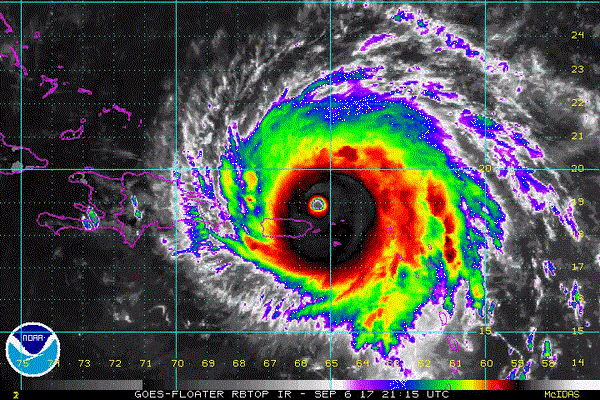 Huracán Irma deja 10 muertos en el Caribe, se enfila a Dominicana