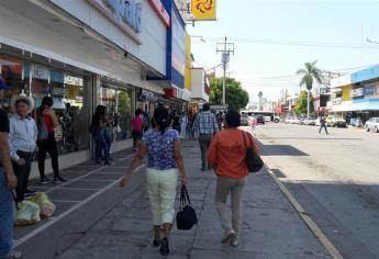 Cambian paradas de urbanos y genera caos en el Centro