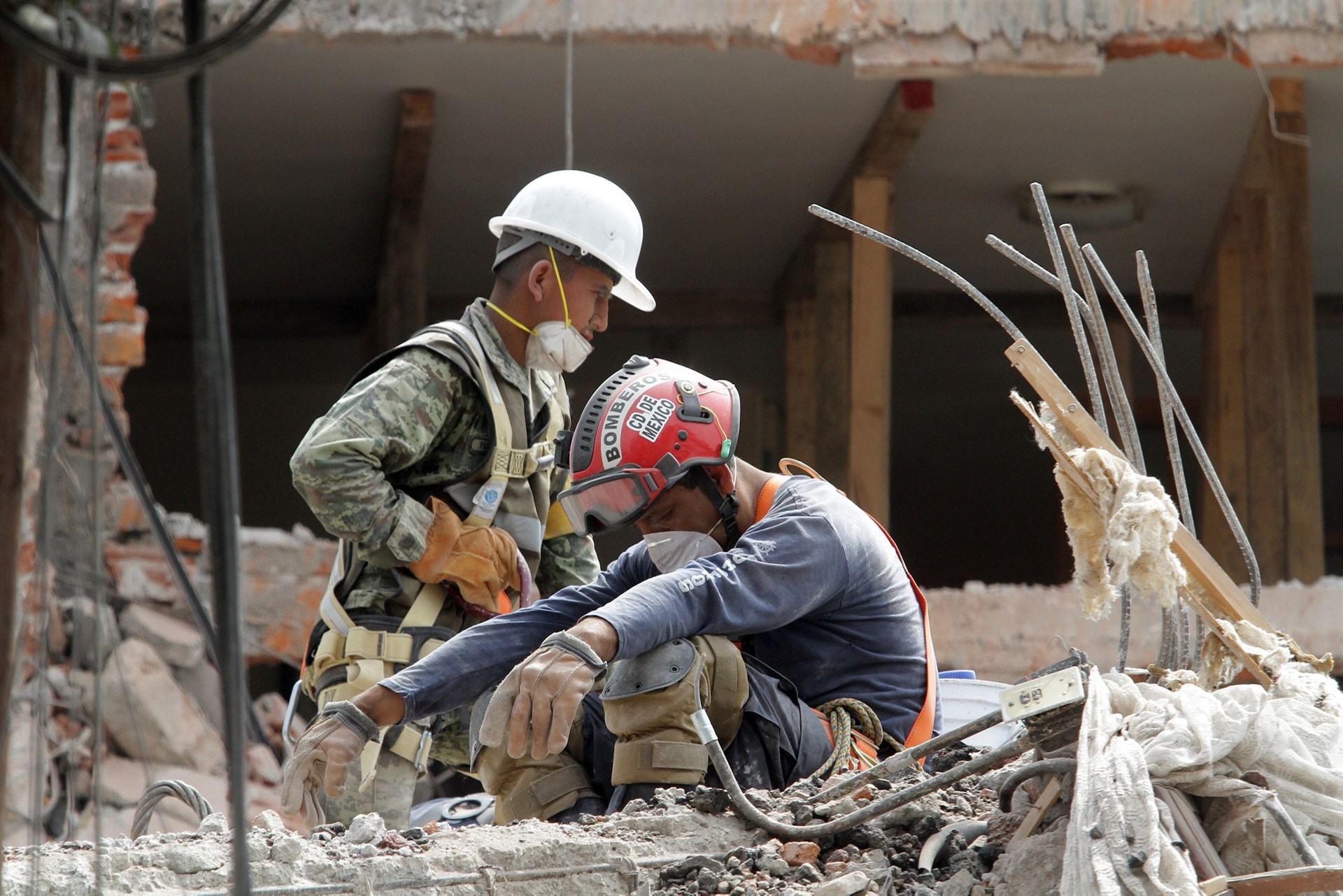 Suman 331 decesos en el país por sismo del 19 de septiembre