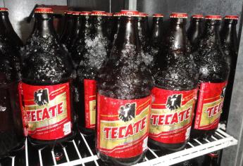 Tecate le pisa los talones a Corona en mercado cervecero