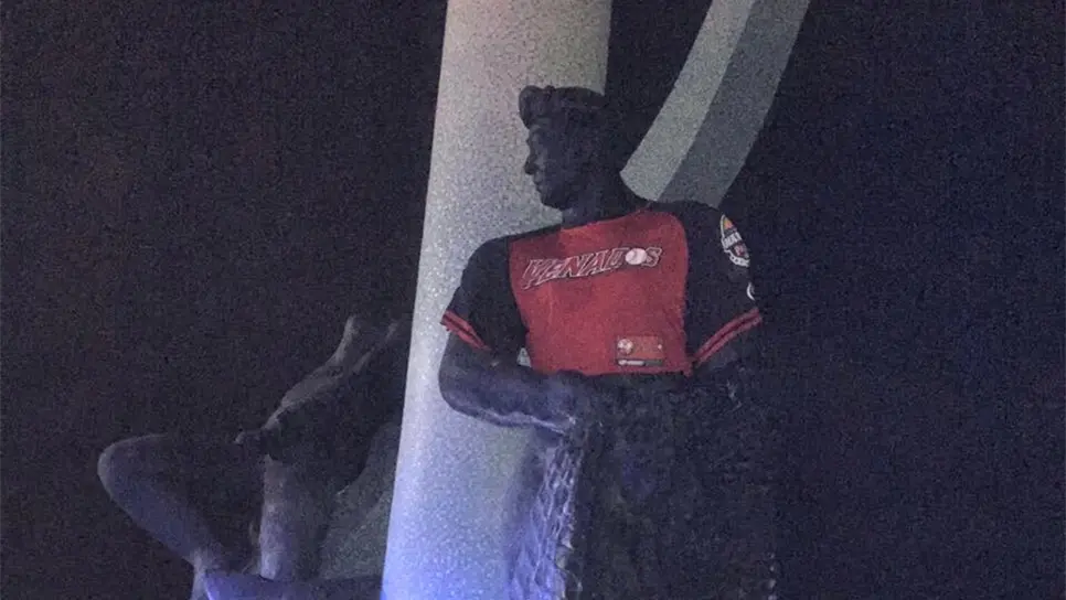 Una ofensa poner casaca de Venados a monumento : Pucheta