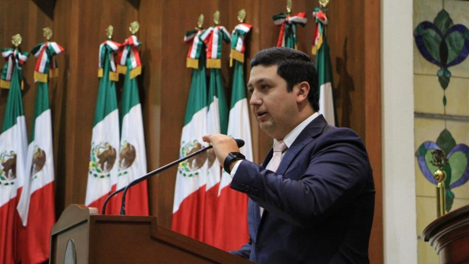 Buscan agilizar proceso de licitaciones en Sinaloa