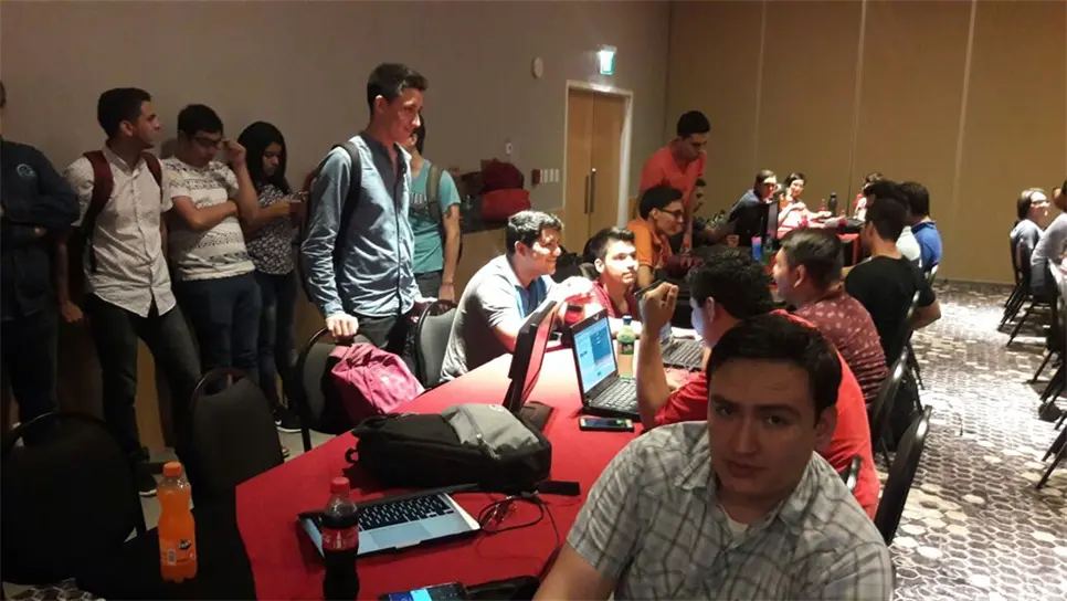 Hackean problemas de Ahome para crear aplicaciones