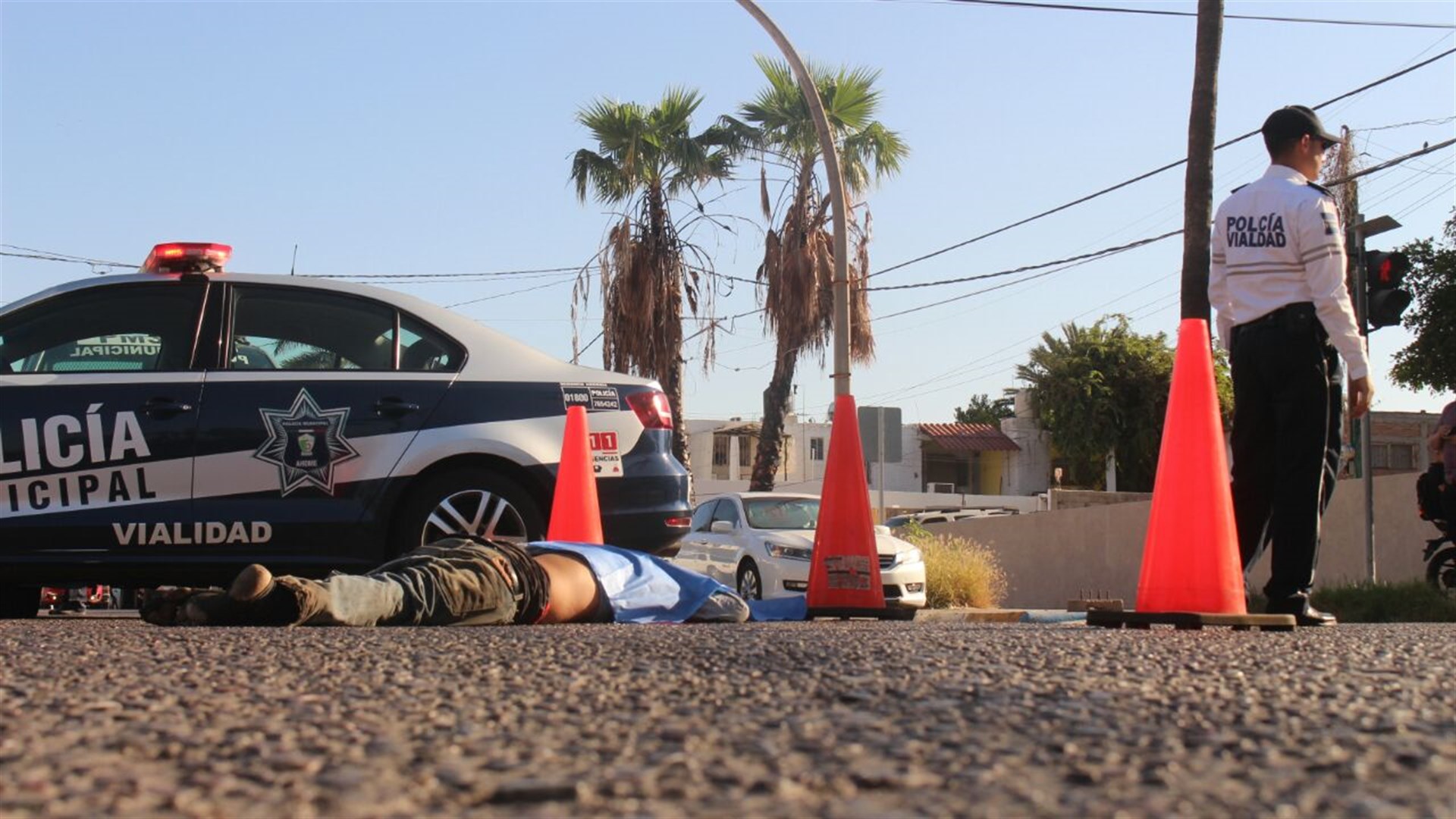 El hombre murió al instante. FOTOS: Martín Ruiz.