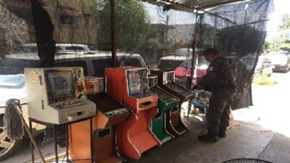 Decomisan 32 máquinas tragamonedas en Mazatlán