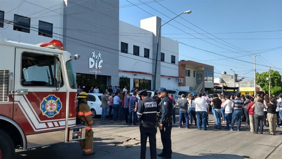 Realizan con éxito simulacro de sismo en DIF Culiacán