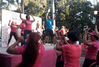 Realizan Zumba por ti, por mí y por todas en el Parque Sinaloa