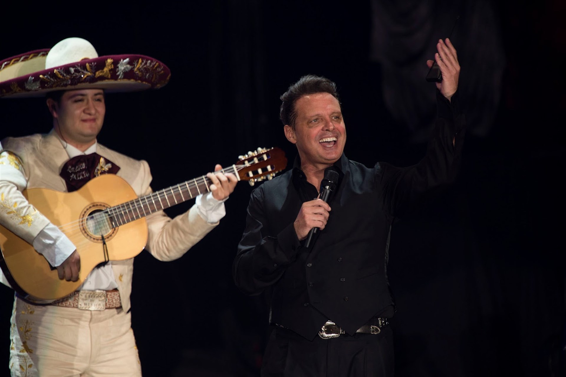 Luis Miguel regresa con “La fiesta del mariachi”