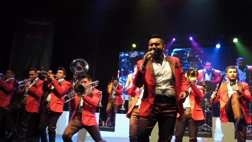 Recodo y Bronco cantarán en la entrega del Grammy Latino