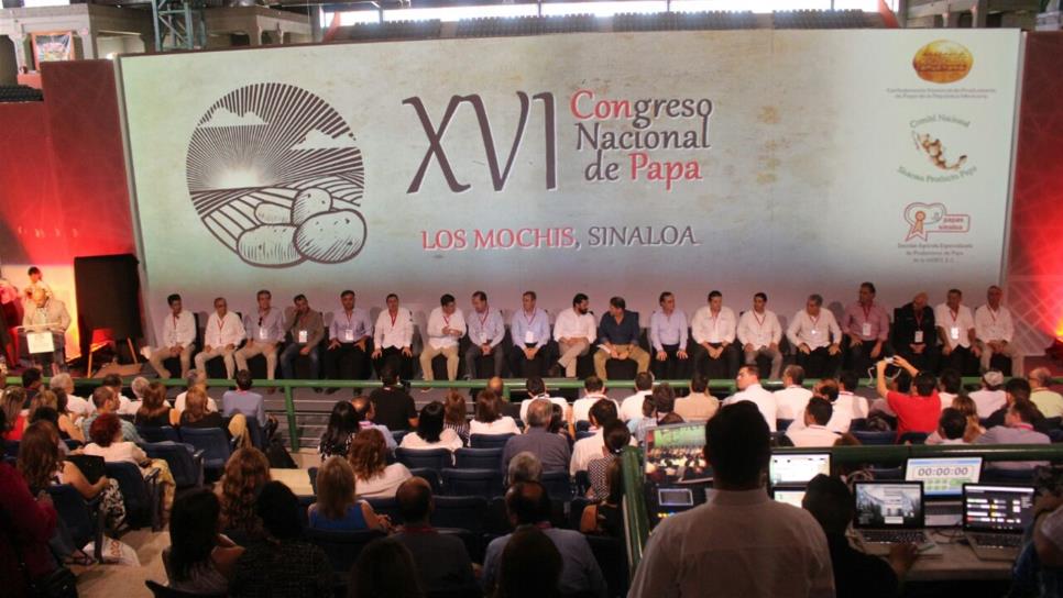 Inicia XVI Congreso Nacional de Papa