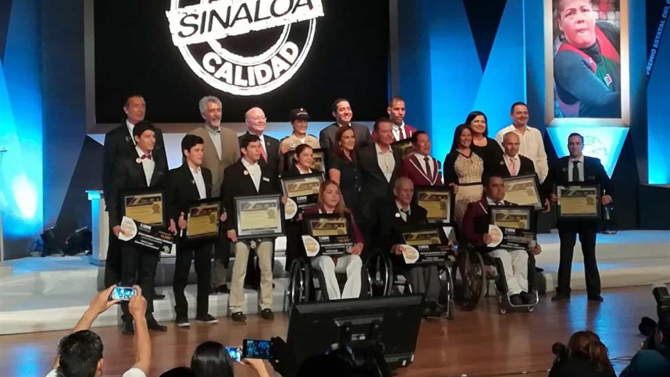 Entregan Premio Estatal del Deporte 2017