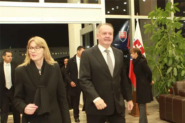 Presidente de República Eslovaca inicia visita México Presidente de República Eslovaca inicia visita México