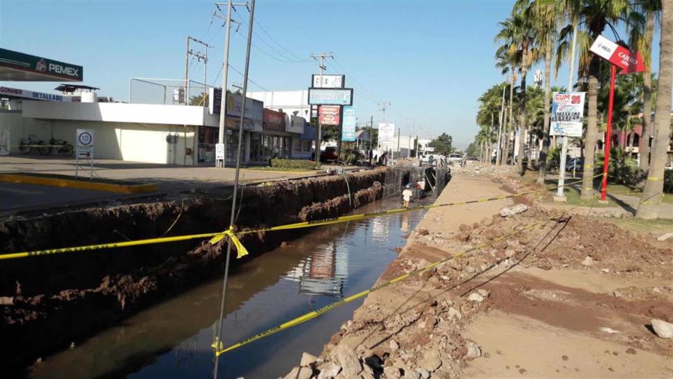 Supervisa Álvaro Ruelas obras del Pluvial Valdez