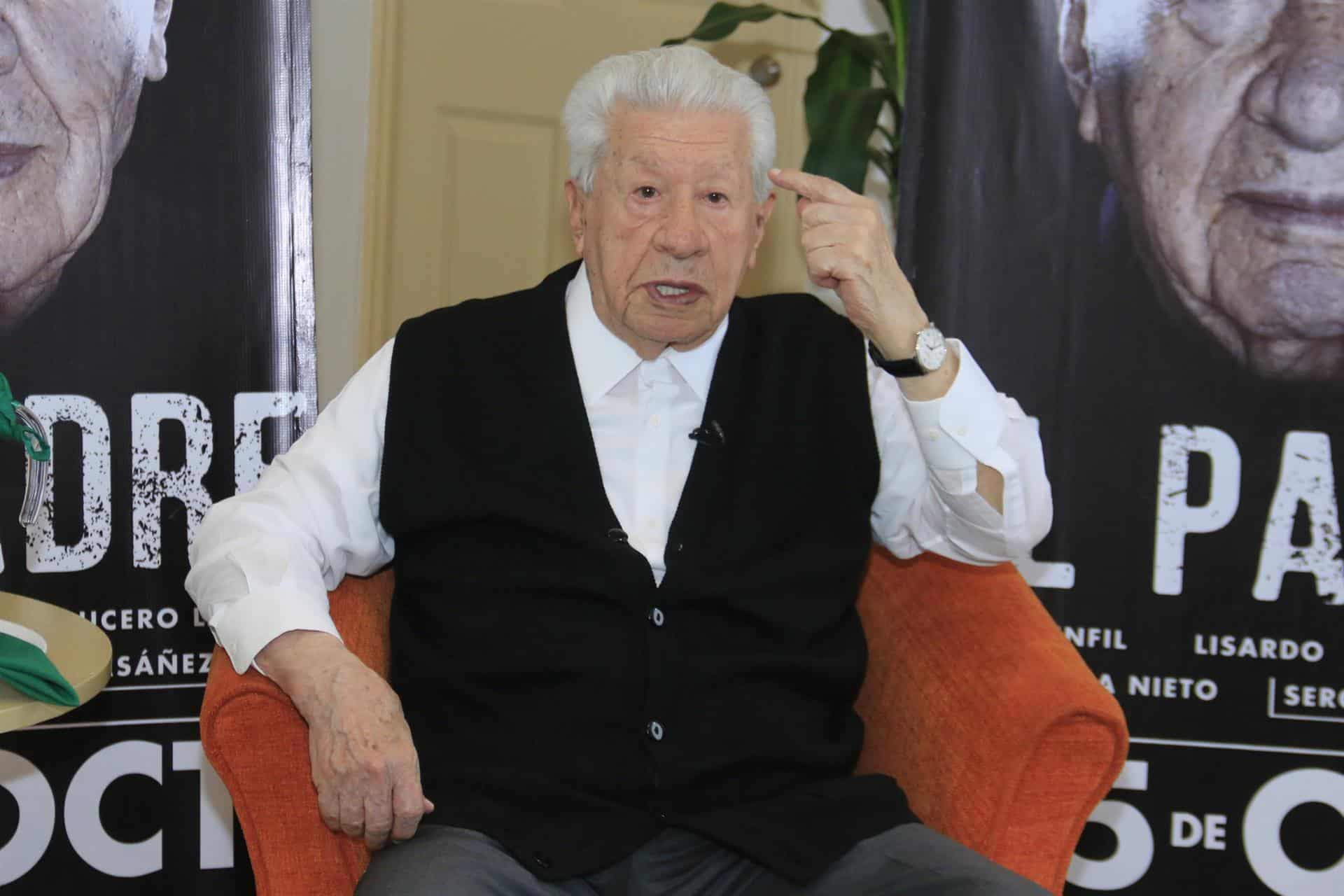 Mi buena salud se debe a que siempre estoy ocupado: López Tarso