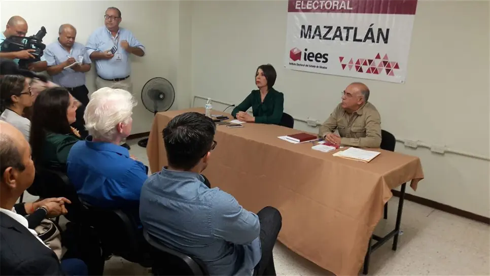 Durante la instalación del Consejo Municipal.