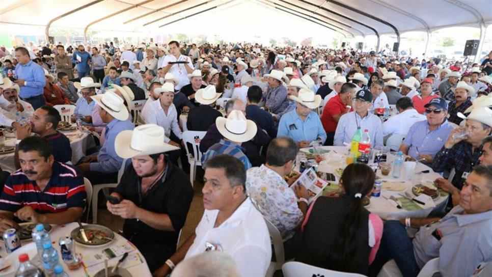 Celebran su día Ganaderos de Sinaloa