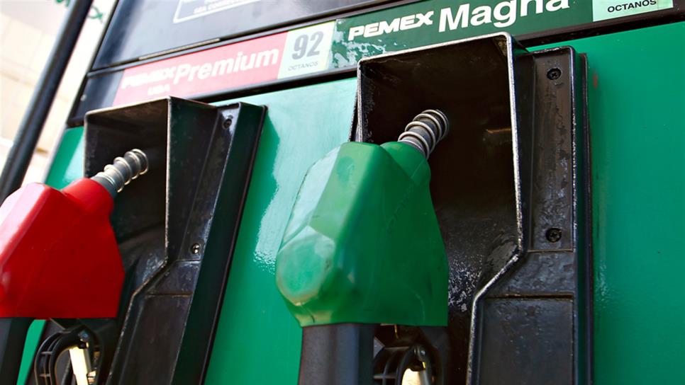 Sin subsidio de gobierno, gasolina sigue cara