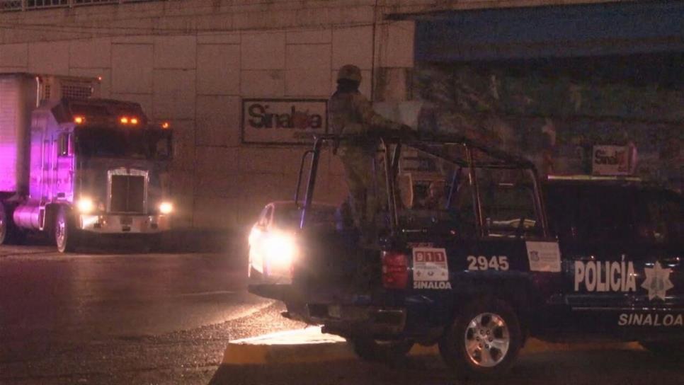 Se roban caja de tráiler cargada de chile en Los Mochis